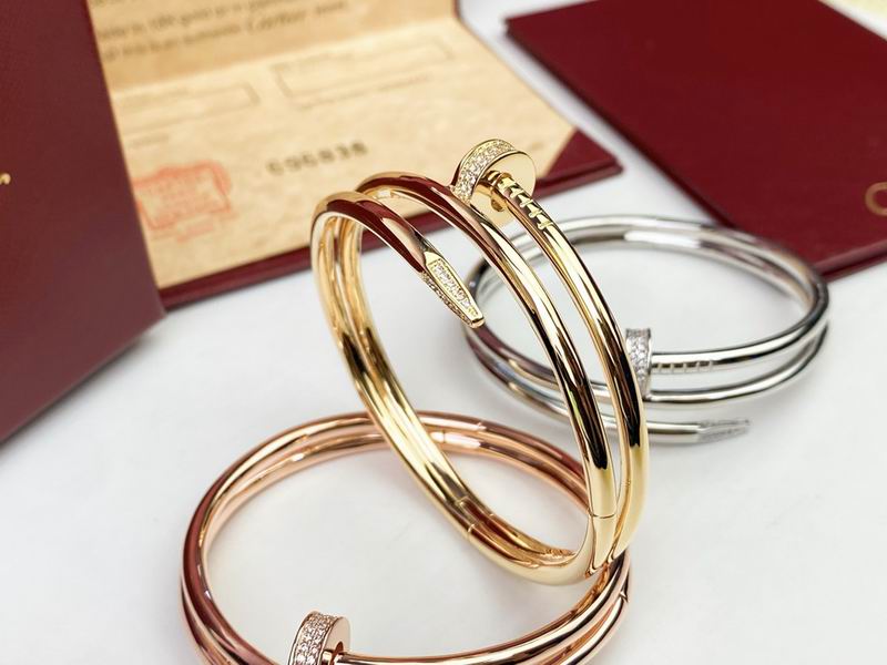 Cartier bracelet 05lyx136